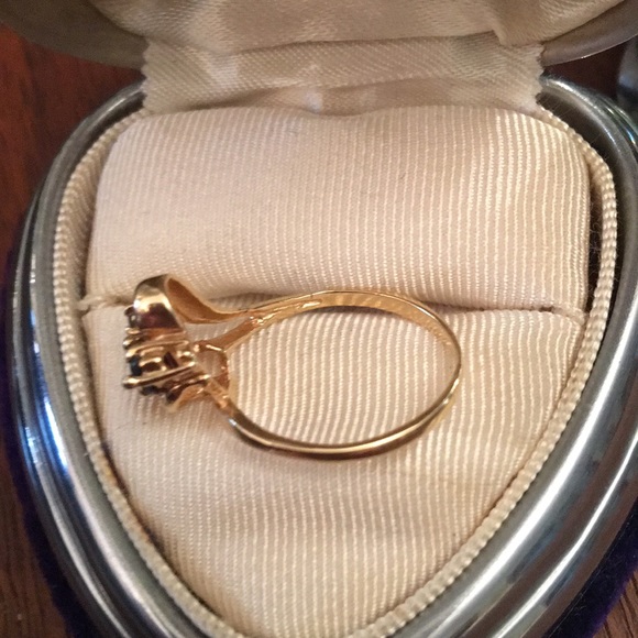 14k gold diamond sapphire flower ring Sz 4 - Picture 5 of 5